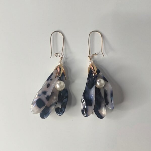 ARETE-002